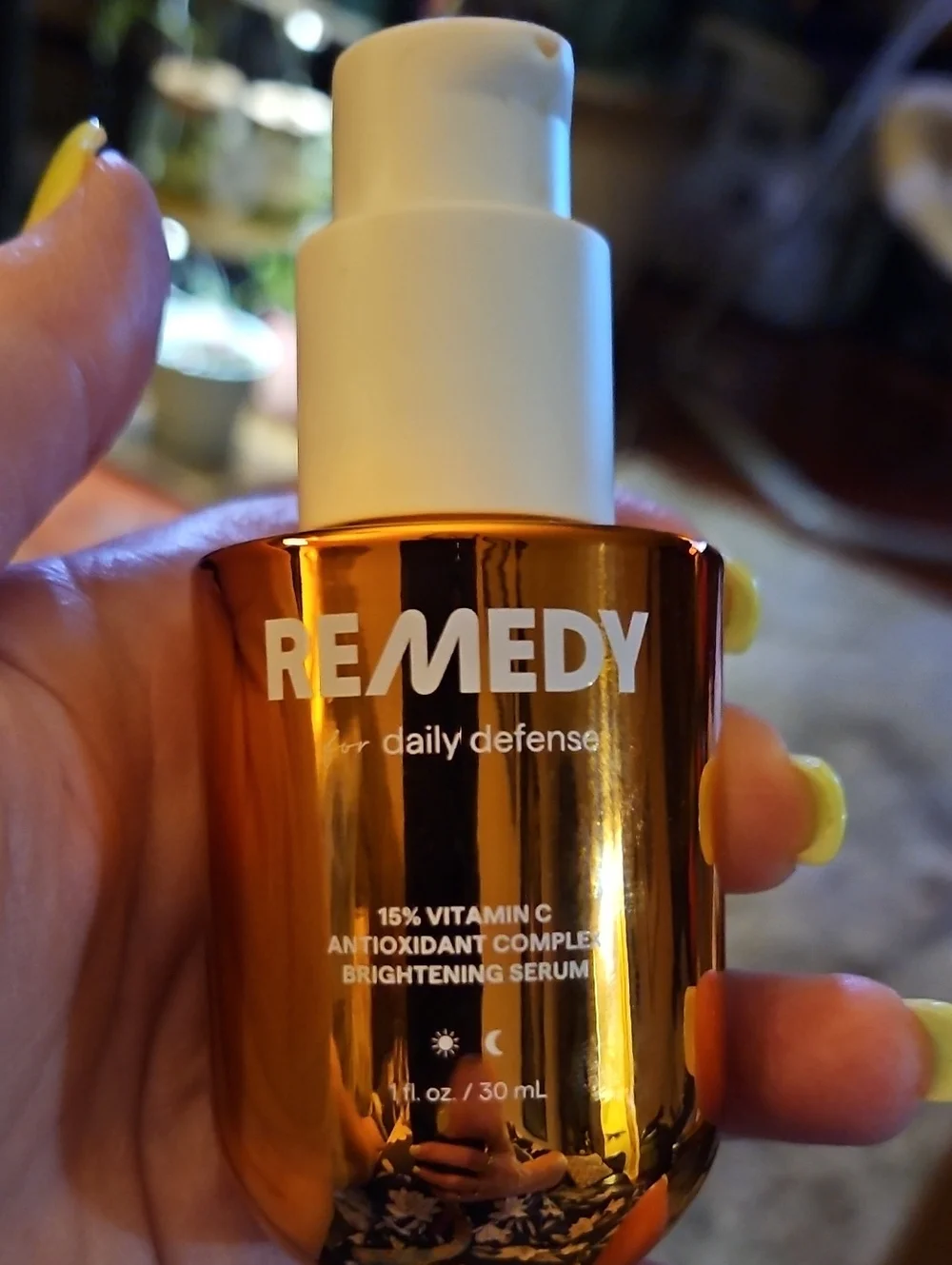 Remedy 15% Vitamin C Brightening Serum - Gold/White . Barely Used